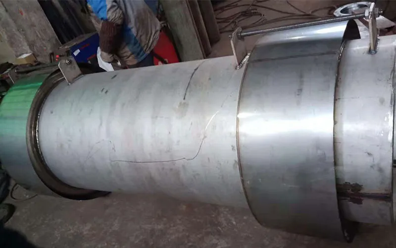 Высокотемпературный двухступенчатый тяговый сильфонный компенсатор (2)