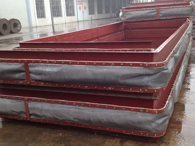 Фланцевый прямоугольный неметаллический компенсатор (2)